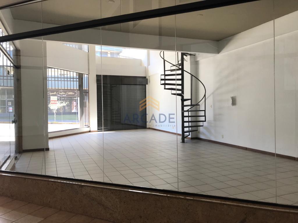 b Fachada Galeria